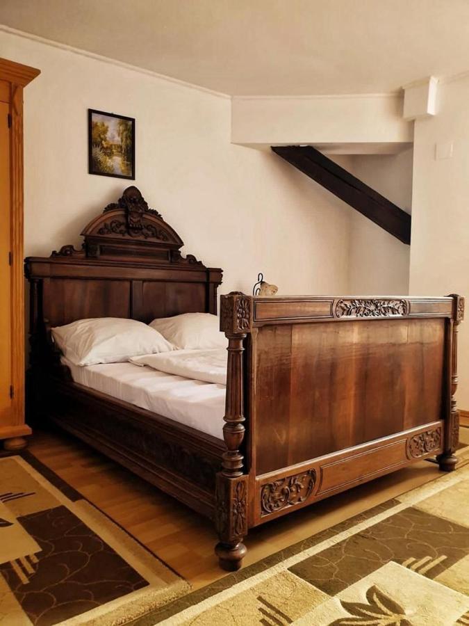 Hotel Marion Dumbraveni  المظهر الخارجي الصورة