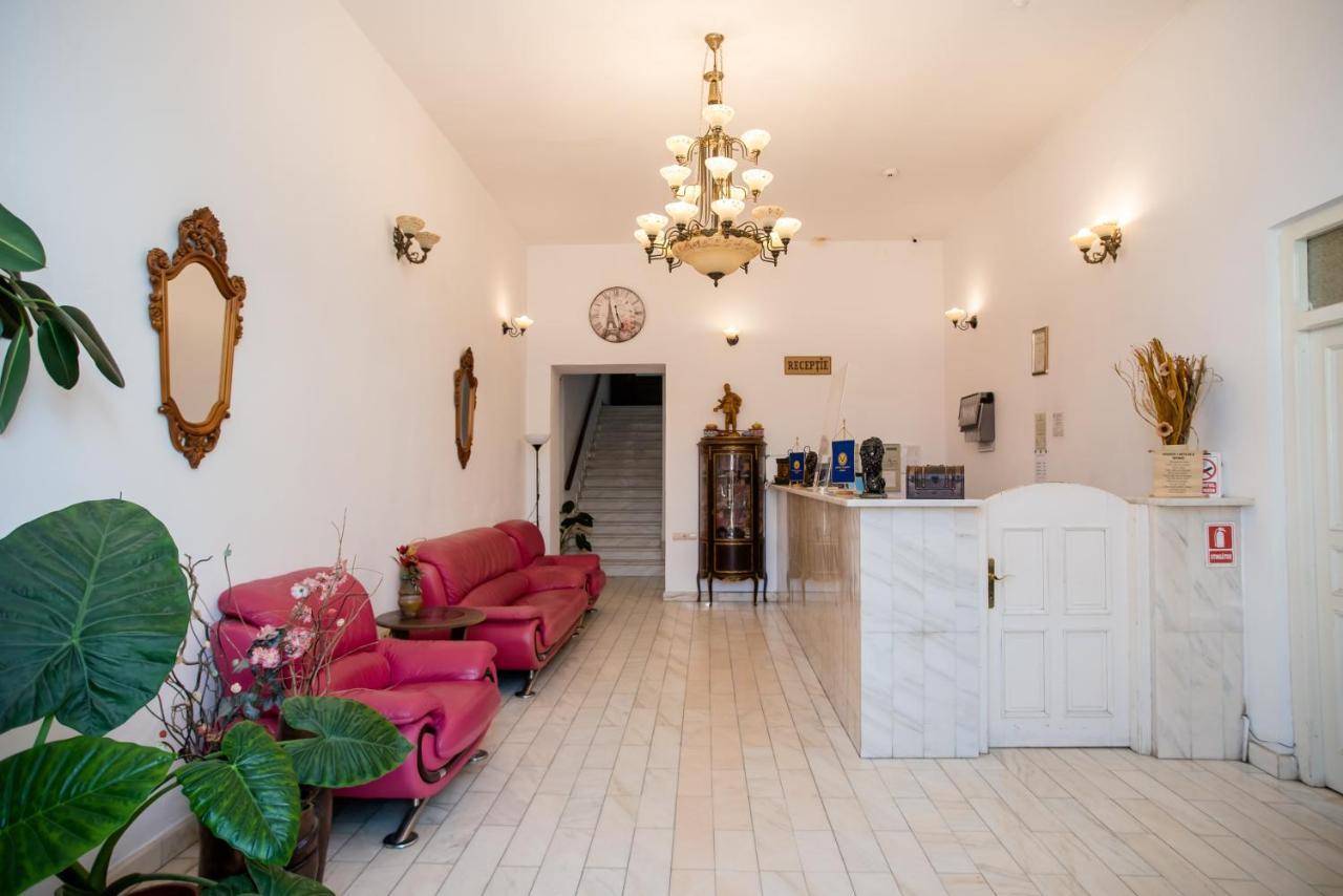 Hotel Marion Dumbraveni  المظهر الخارجي الصورة