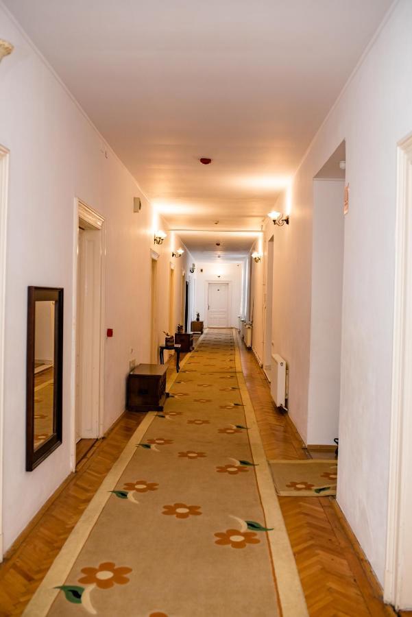 Hotel Marion Dumbraveni  المظهر الخارجي الصورة